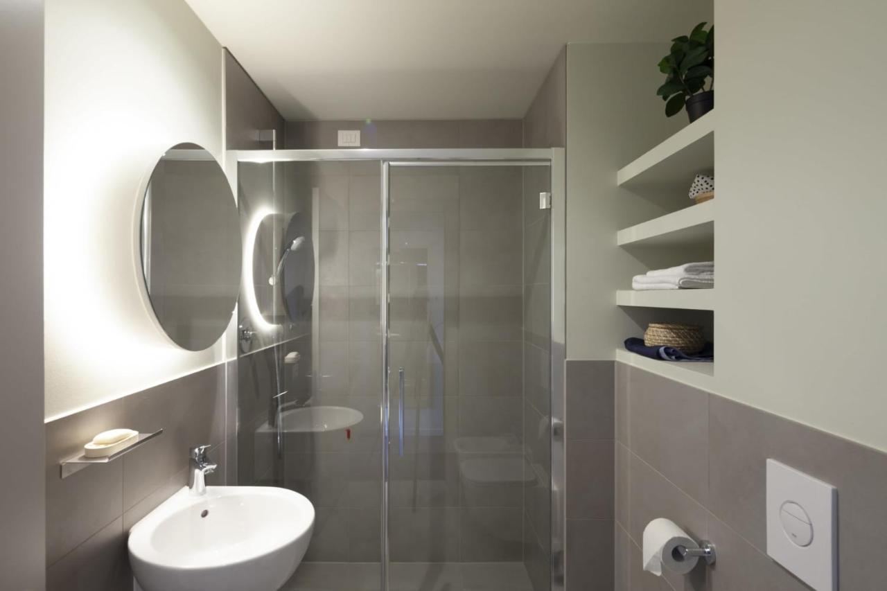 Giovenale Rooms MILANO PORTA LUDOVICA Esterno foto