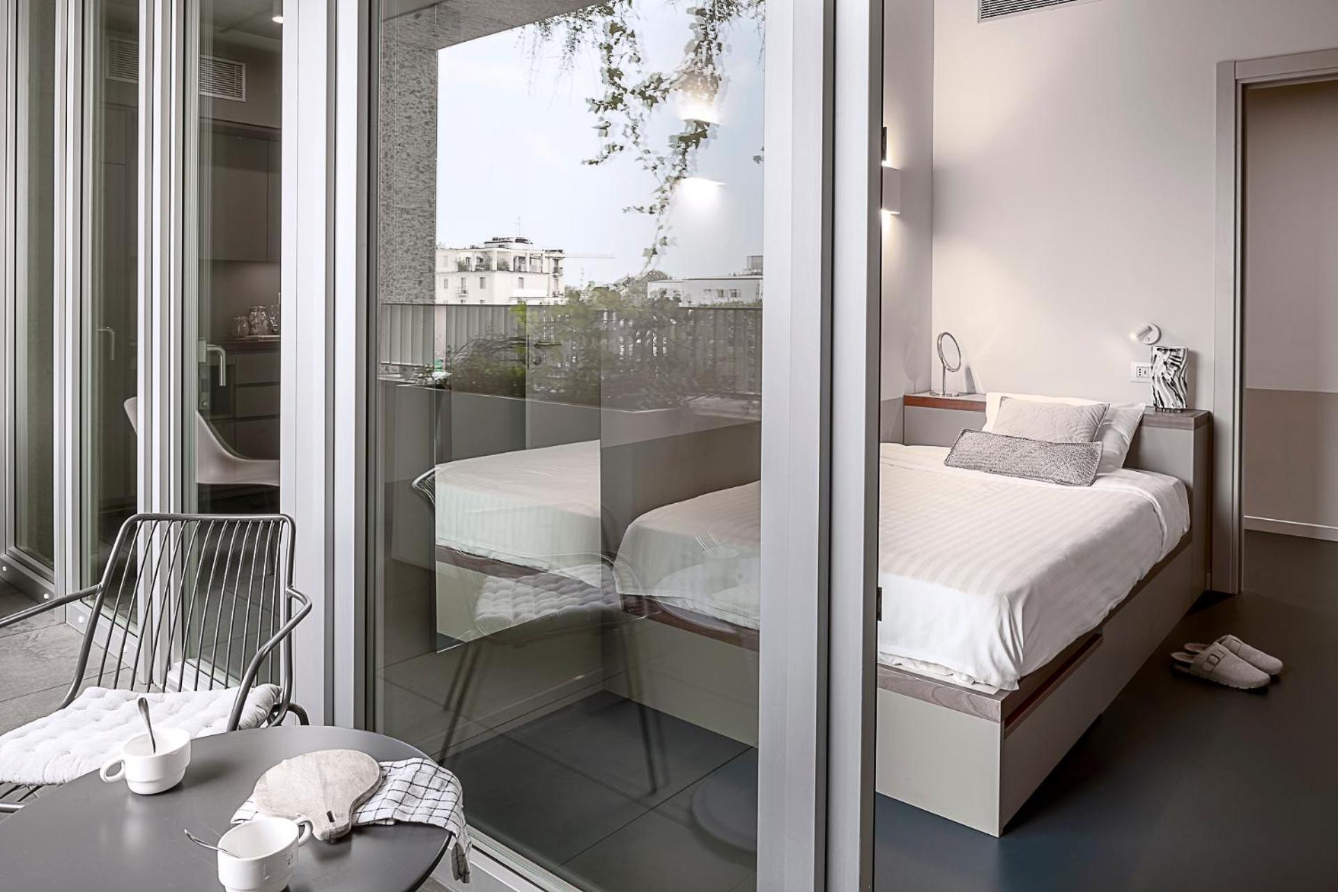 Giovenale Rooms MILANO PORTA LUDOVICA Esterno foto
